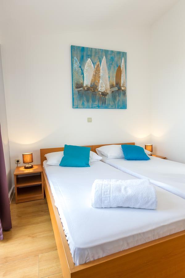 Apartments In City Center Ventus Novalja Ngoại thất bức ảnh