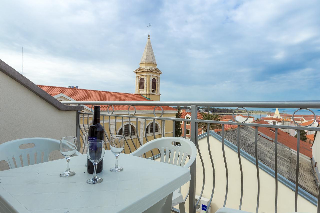 Apartments In City Center Ventus Novalja Ngoại thất bức ảnh